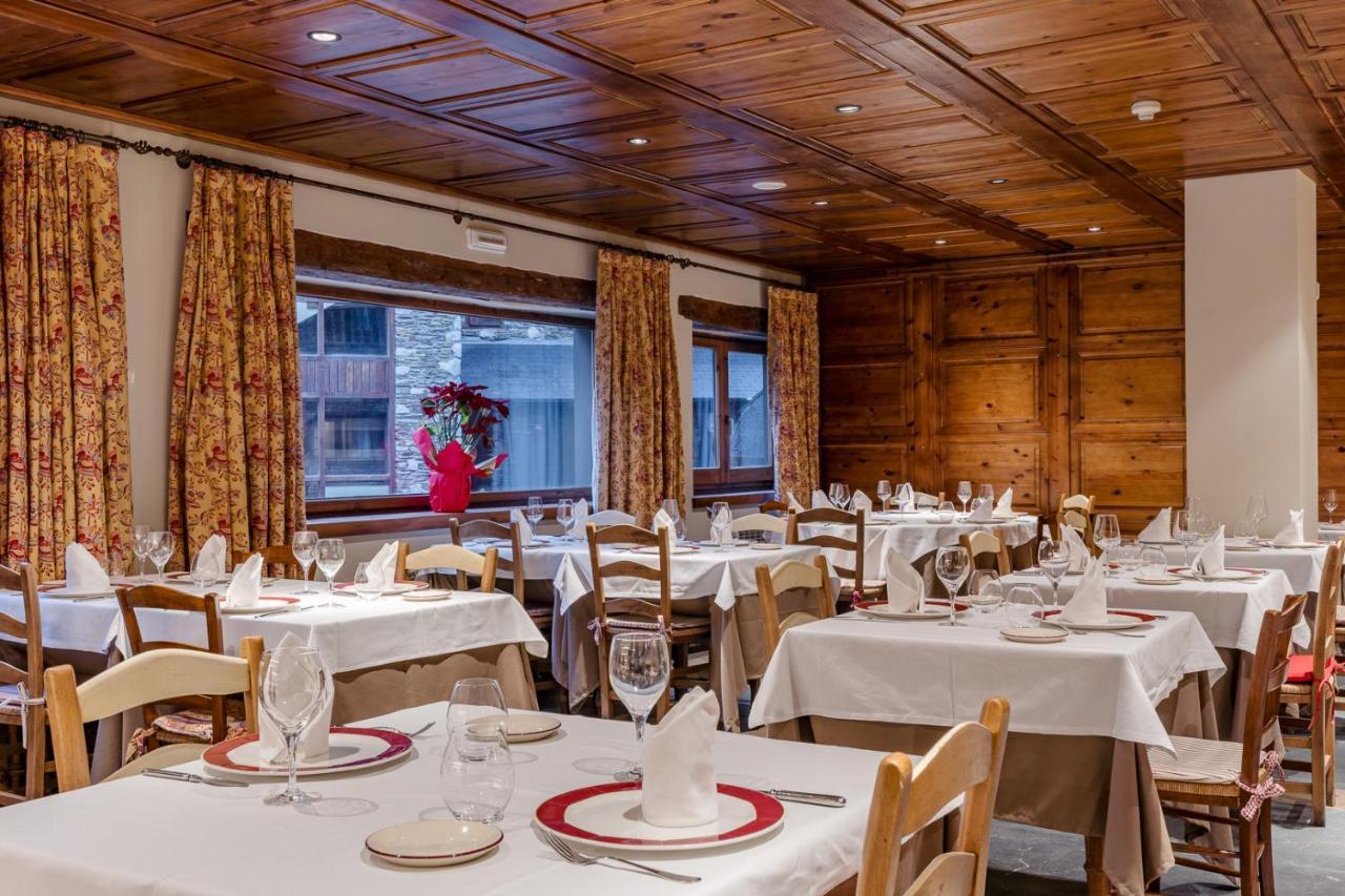 Hotel Chalet Bassibe Baqueira Beret Exterior photo