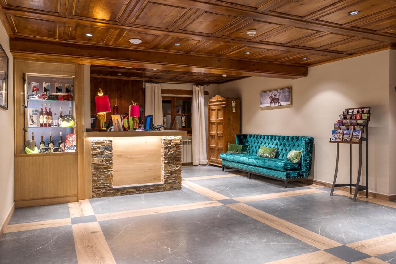 Hotel Chalet Bassibe Baqueira Beret Exterior photo